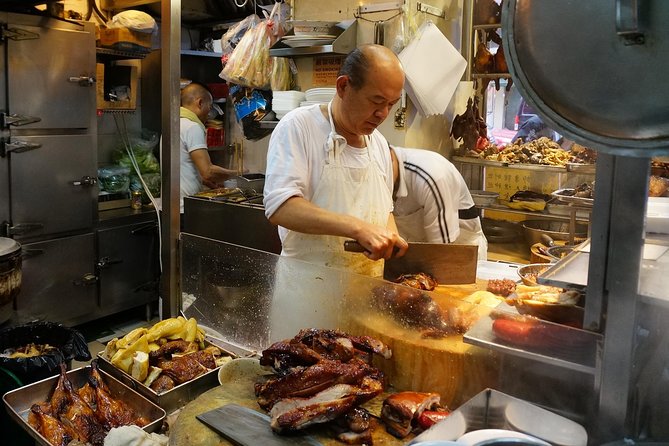 Private Food Tour: Hong Kong Island - Local Market and Medicine Shop Visit