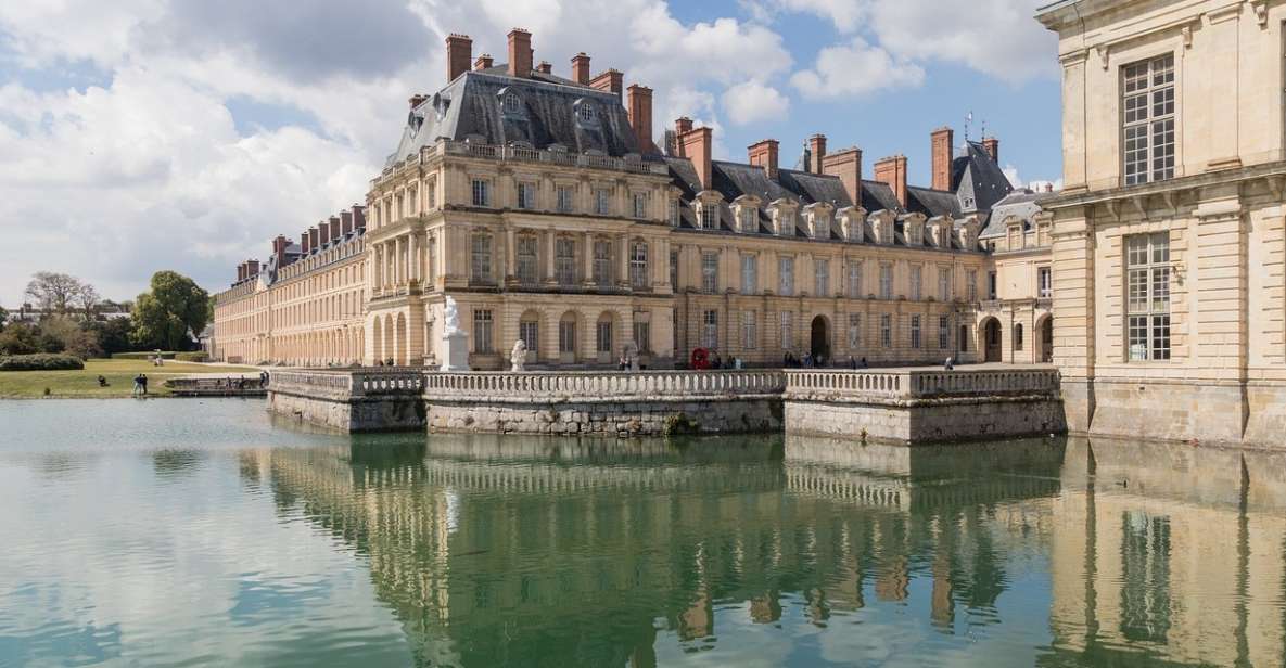 Private Tour to Chateaux of Fontainebleau From Paris - Key Points