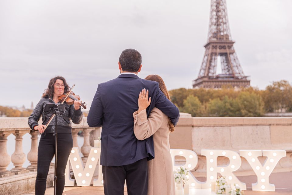Proposal Marry Me - Big Letters - Paris Proposal Planner - Key Points