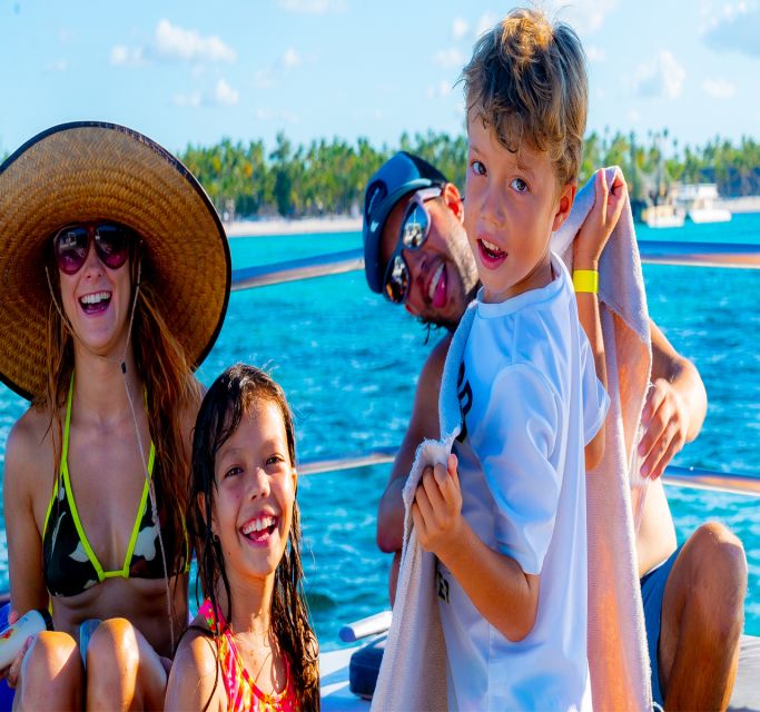 Punta Cana: Private Catamaran Cruise - Key Points