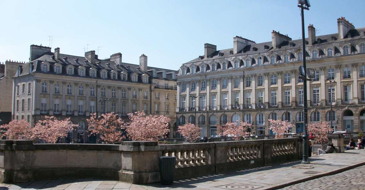 Rennes: Private Guided Walking Tour - Tour Highlights