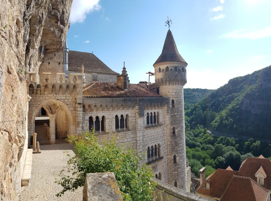 Rocamadour : Private Walking Tour With a Registered Guide - Key Points