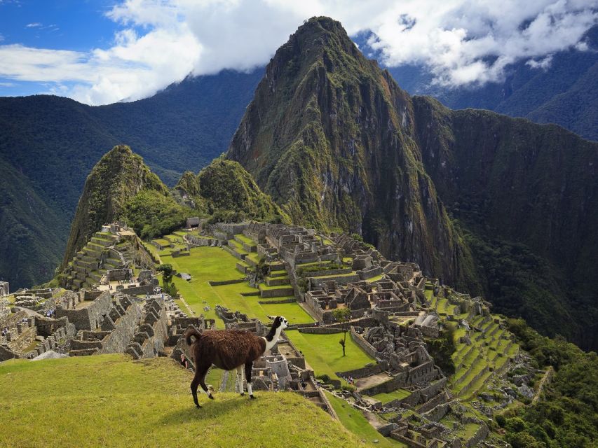 Sacred Valley + Machu Picchu With Trains 2d/1n - Key Points