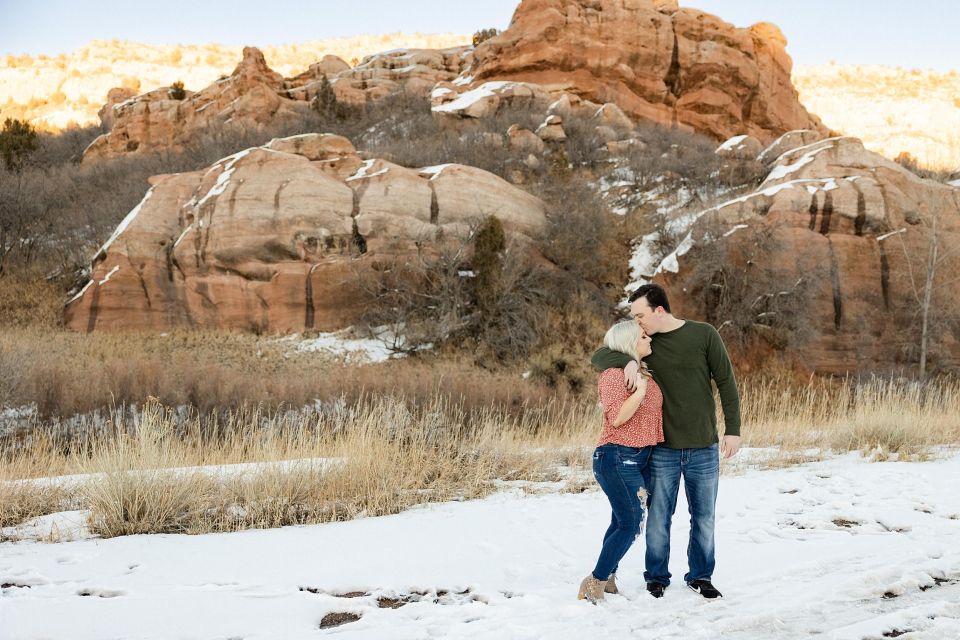 Scenic Photoshoot in Denvers Foothills - Pricing and Duration