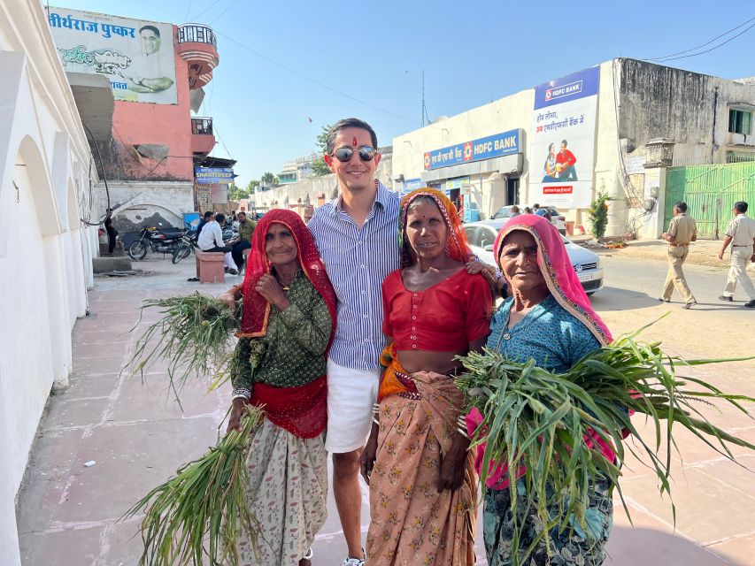 Spiritual City Walking Tour -The Pushkar Route - Key Points