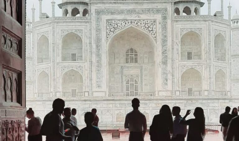 Sunrise Taj Mahal Tour From Delhi by Car