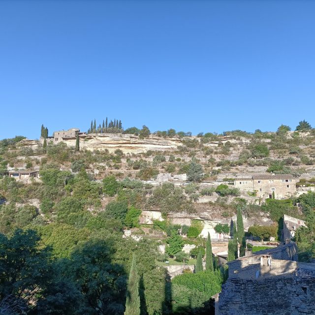 The Most Beautiful Villages of Luberon - Location and Setting of Luberon