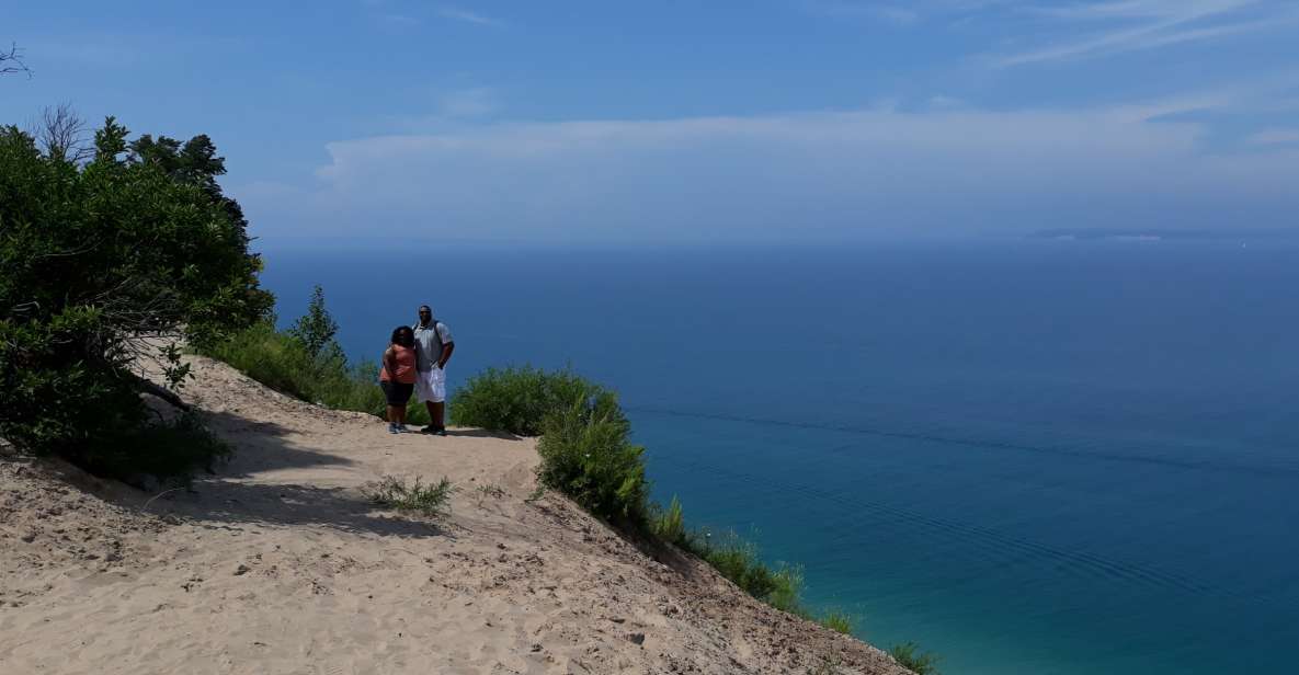 Traverse City: 6-Hour Tour of Sleeping Bear Dunes - Key Points