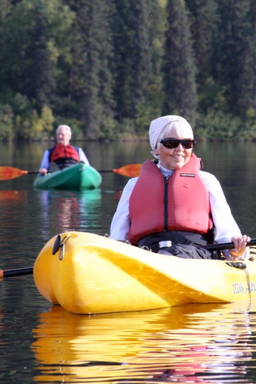 Denali State Park: 2.5 Hour Byers Lake Kayaking Tour