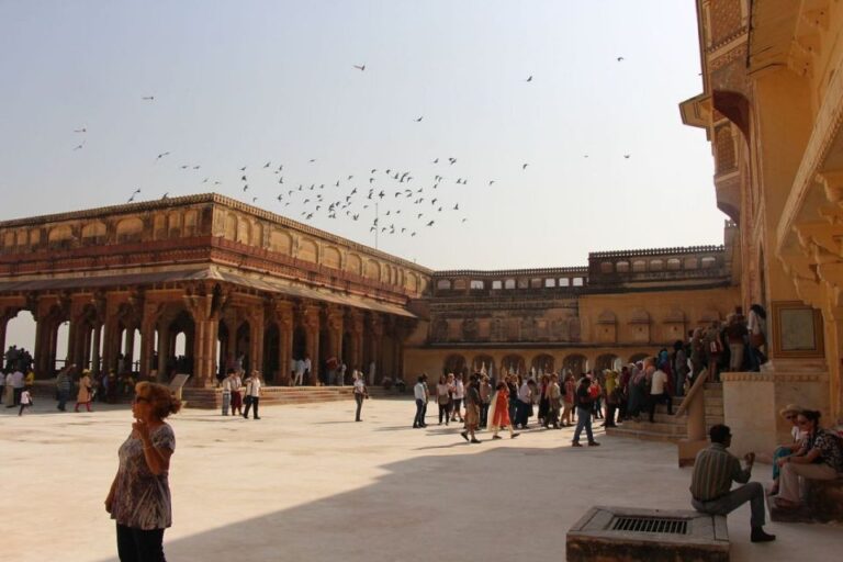 From Delhi: All Inclusive Same Day Jaipur Tour by Car
