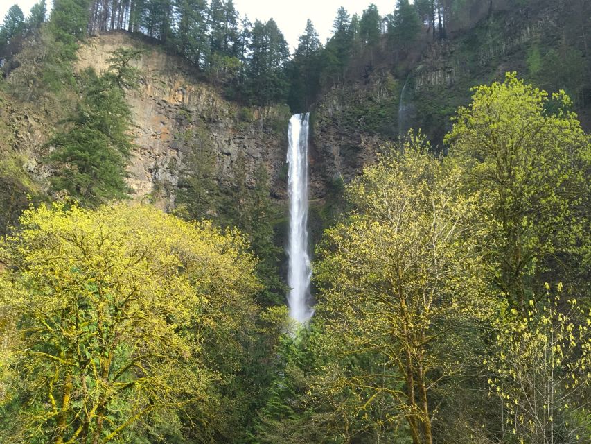 From Portland: Columbia Gorge Waterfalls Tour - Itinerary
