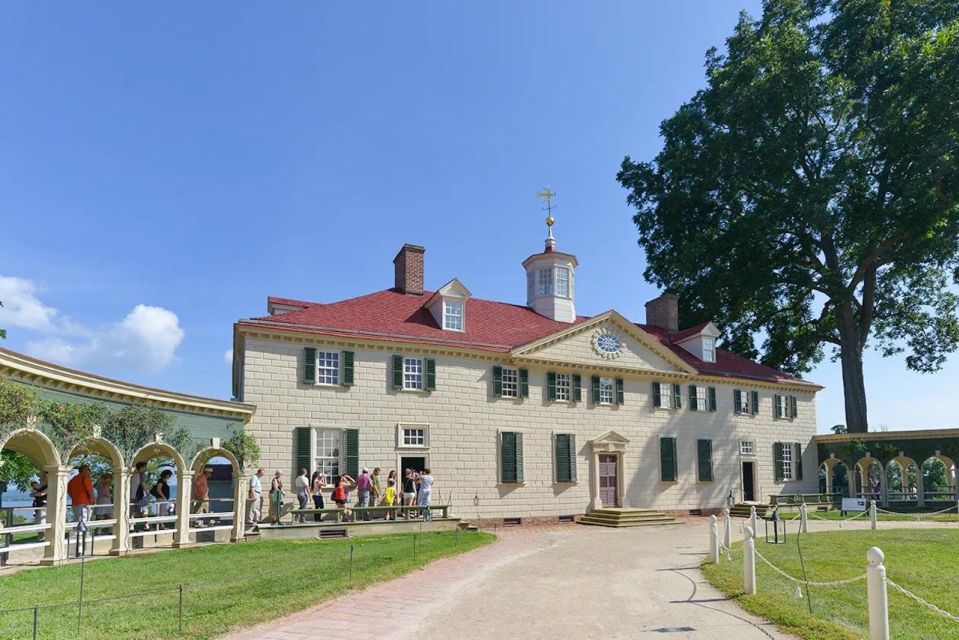 From Washington DC: Mount Vernon Bus & Walking Tour - Tour Experience