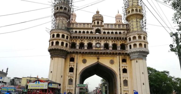 Hyderabad: Heritage Walking Tour of Old City and Charminar