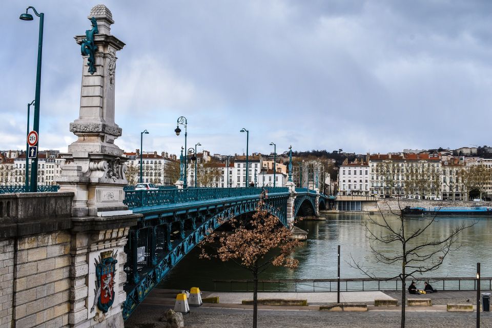 Lyon: Old Town Walking Tour in Lyon