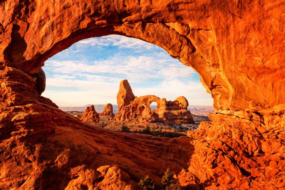 Moab: Arches National Park Self-Guided Driving Tour - Itinerary and Points of Interest