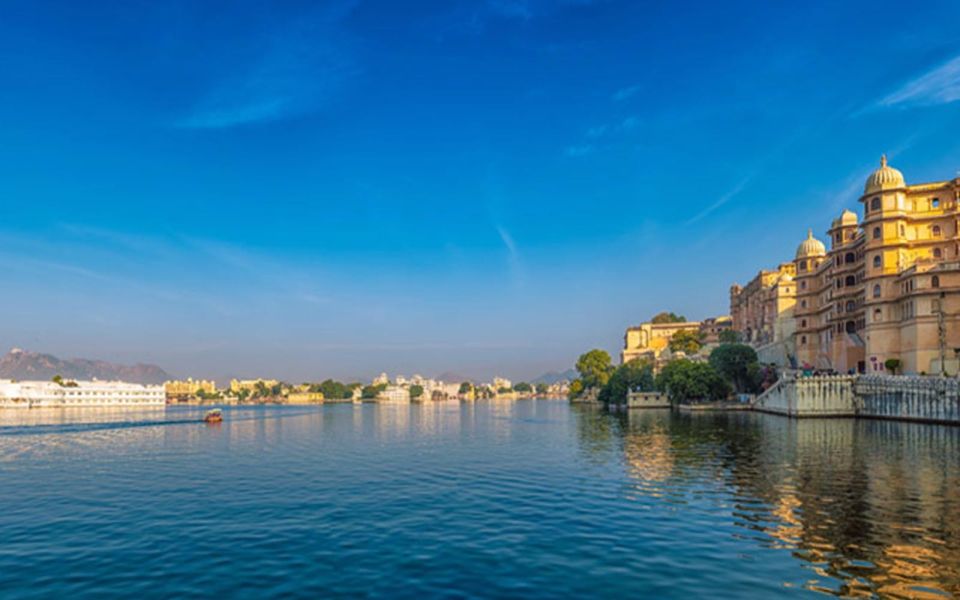 Udaipur Full-Day Private Tour With Boat Ride and Lunch - Highlights