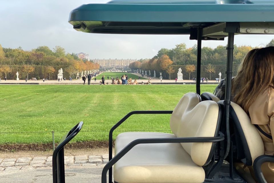 Versailles: Royal Palace & Gardens Private Golf Cart Tour