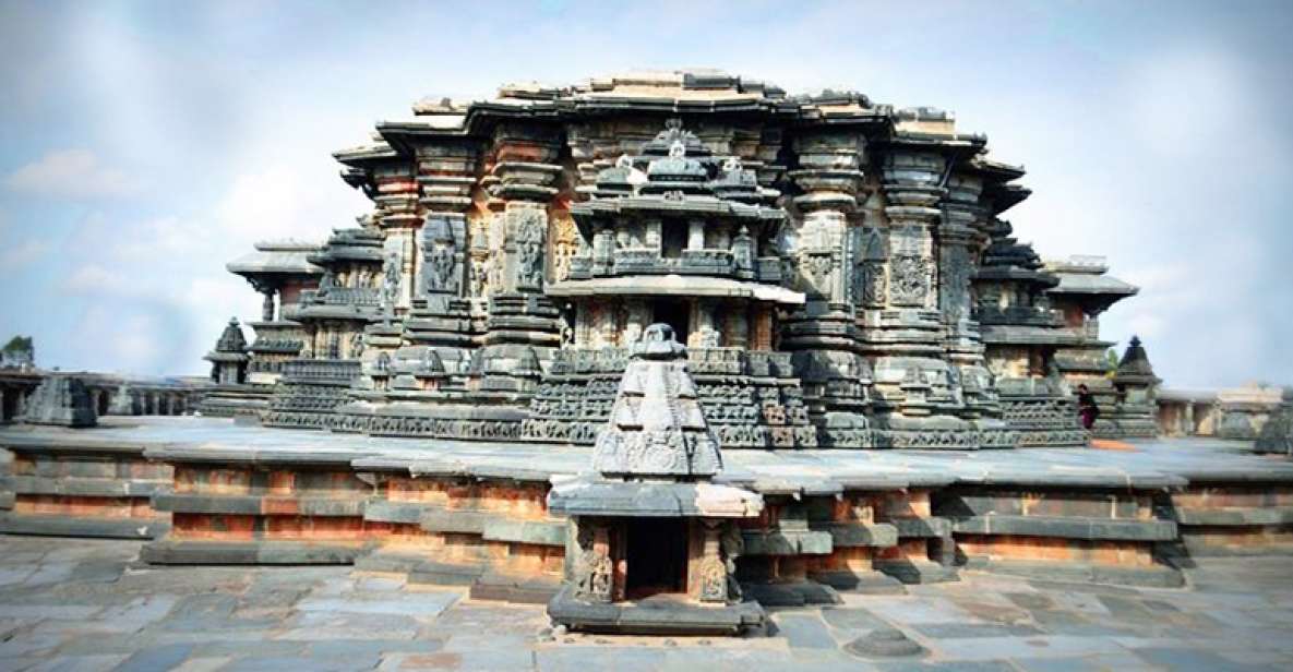 Day Excursion of Belur, Halebeedu & Shravanabelagola - Activity Description