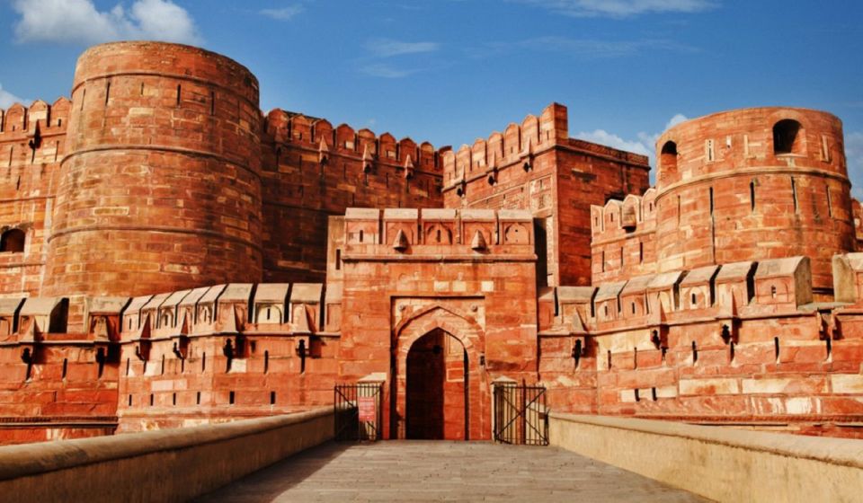 From Delhi: Kids Friendly Taj Mahal Tour - Itinerary Highlights