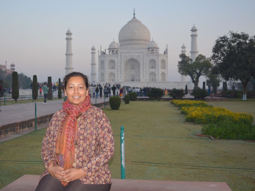 From Delhi: Taj Mahal and Agra Full Day Trip With Transfers - Tour Highlights