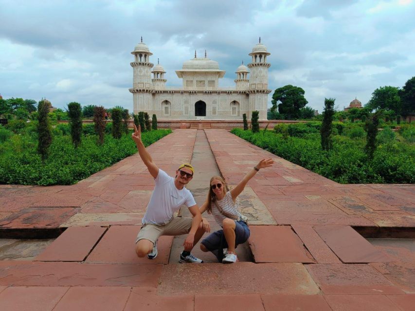 From Delhi: Taj Mahal Tour by Gatimaan Express Train - Itinerary