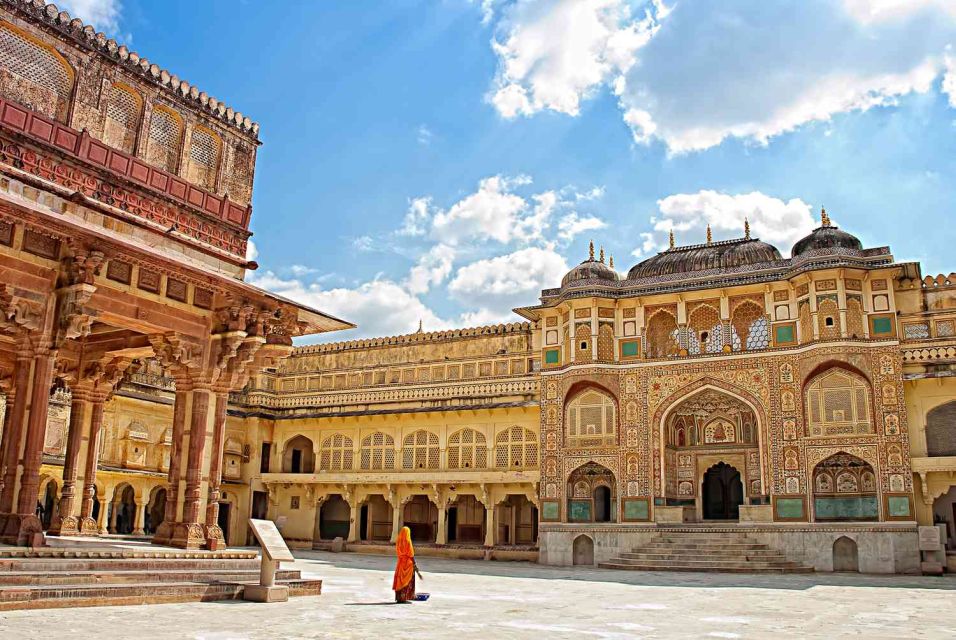 India Golden Triangle Tours 4 Days With Accommodation - Day 2: Agra - Jaipur