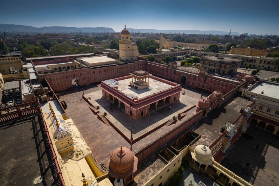 Jaipur: All Inclusive Full Day Guided Jaipur City Tour - Itinerary Overview