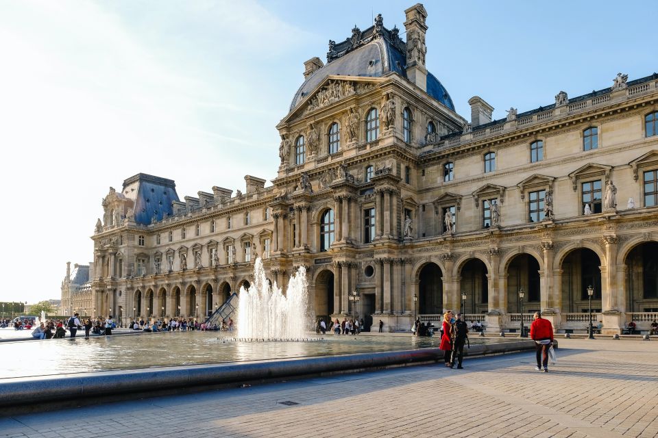 Paris: Louvre Museum Skip-the-Line Entry and Private Tour - Language Options and Accessibility