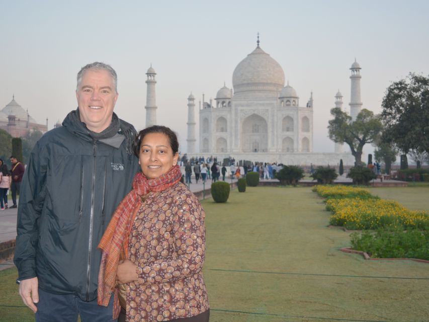 From Delhi: Taj Mahal and Agra Full Day Trip With Transfers - Itinerary