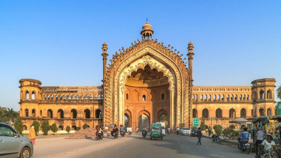 Lucknow Full Day City Tour - Highlights