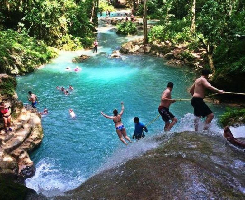 Montego Bay: Blue Hole, Dunn's River, and Reggae Hill Tour - Experience Highlights
