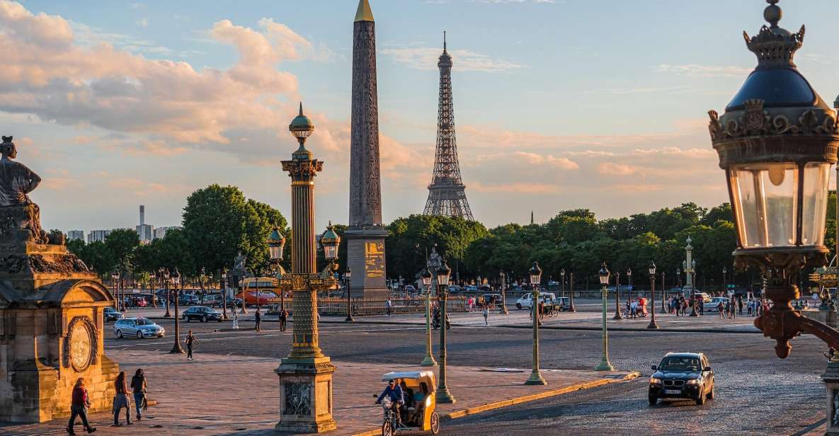 MONUMENTS OF PARIS - FROM OPERA TO PLACE DE LA CONCORDE - Palais Royal and Louvre Palace