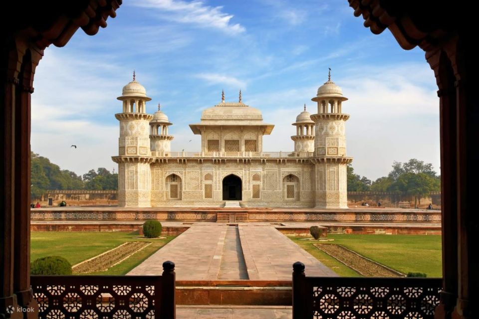 From Delhi: Taj Mahal Sunrise & Agra Fort Tour With Transfer - Booking Information