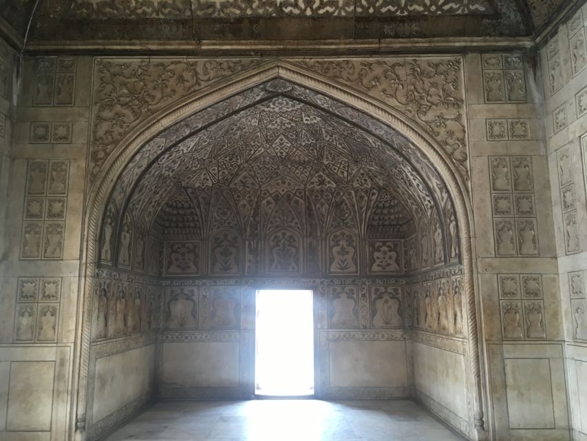 From Delhi : Private Taj Mahal Day Tour All Inclusive - Important Information