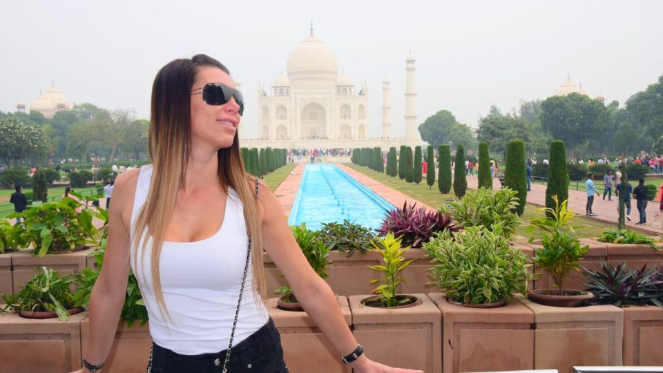 From Delhi: Sunset Taj Mahal & Agra Tour With Transfer - Common questions