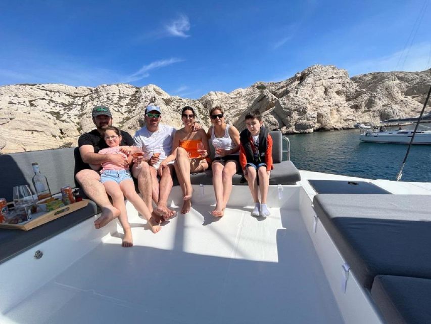 Marseille: Catamaran Cruise to Discover Frioul Islands - Meeting Point