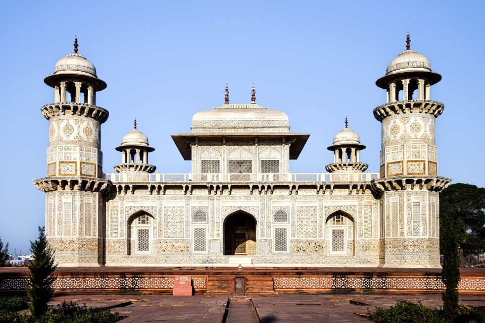2 Days Delhi & Agra Tour Package From Banglore - Sum Up