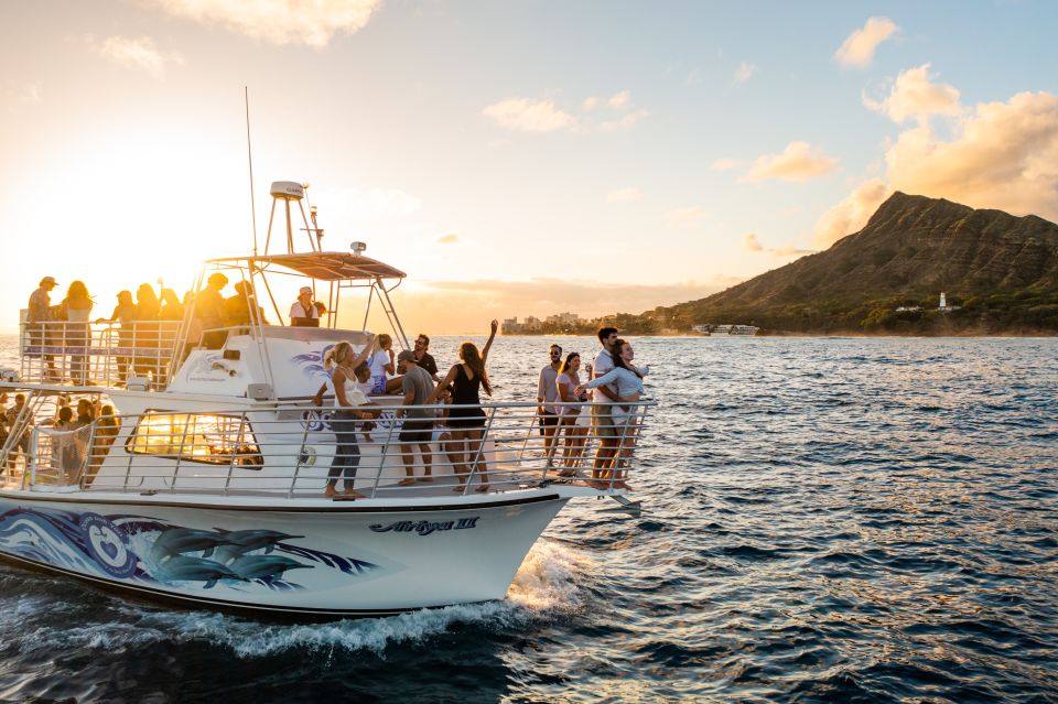 Oahu: Premium Waikiki Sunset Party Cruise With Live DJ - Getting There