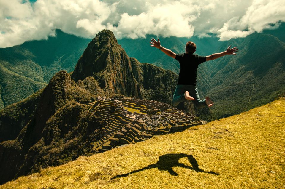From Cusco: Machu Picchu Tour With Hiking Ticket - Common questions