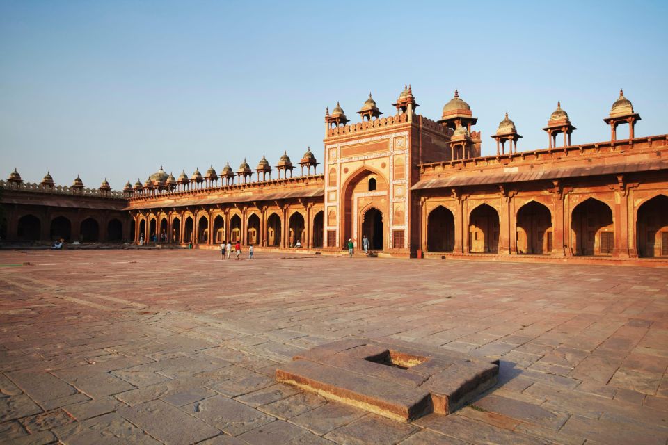 From Delhi: Private Taj Mahal and Fatehpur Sikri Fort By Car - Sum Up