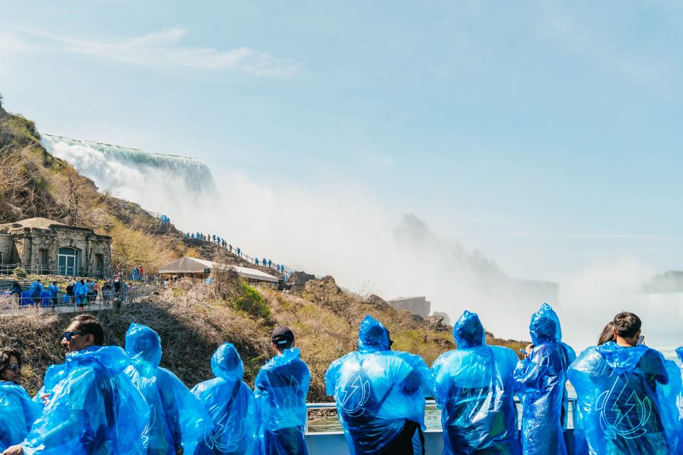 Niagara Falls, USA: American Tour & Maid of The Mist - Sum Up