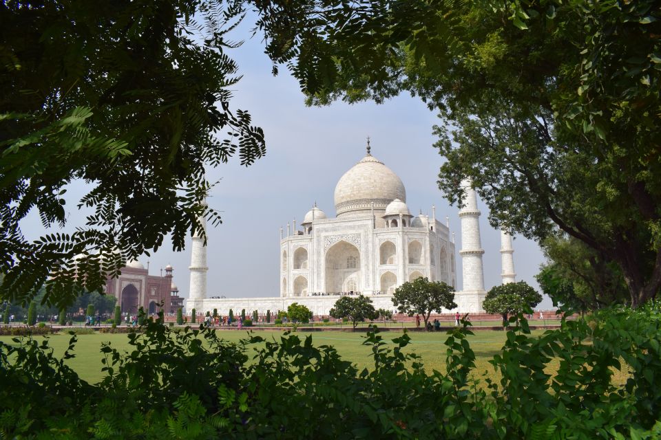 From Delhi: Taj Mahal Sunrise With Agra Fort Day Trip by Car - Key Points
