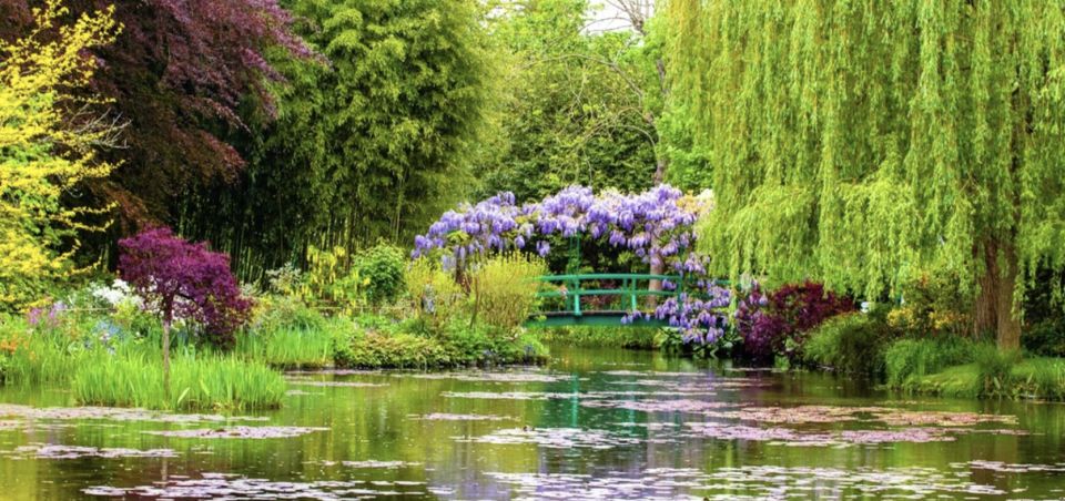 Giverny: Monets House & Gardens Private Guided Walking Tour - Key Points