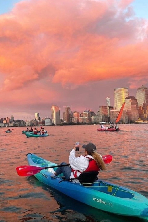 NYC: Sunset Kayak Tour of Manhattan From Jersey City - Key Points