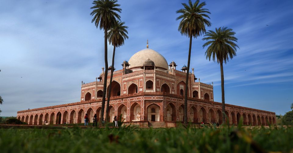 Private Guided Day Trip of Old & New Delhi by AC Car - Key Points