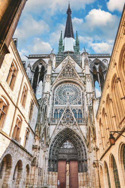 Rouen: Private Guided Walking Tour - Tour Details