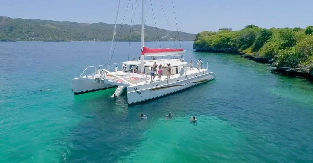 Samaná: Catamaran Boat Tour With Snorkeling and Lunch - Key Points