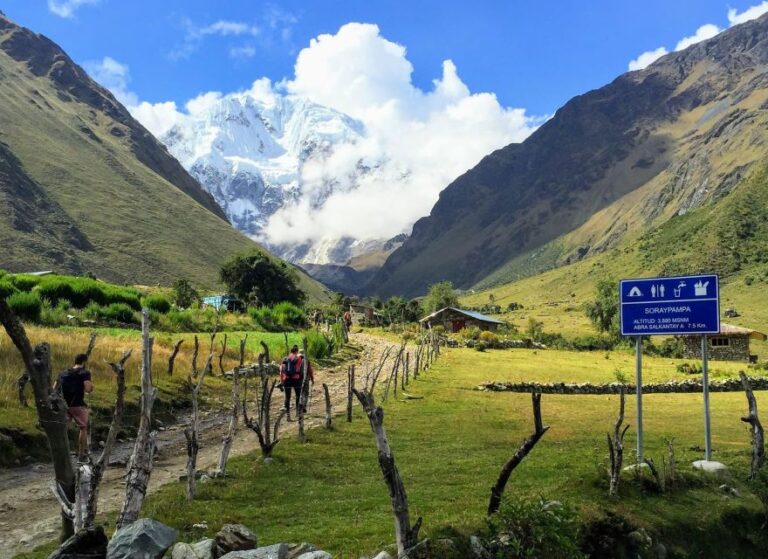 5-Days Route Along the Salkantay Trail to Machu Picchu-Train