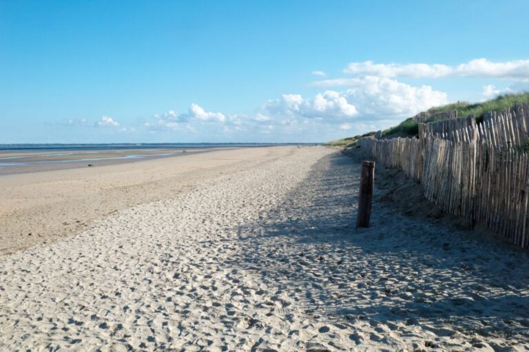 Bayeux: American D-Day Sites in Normandy Full-Day Tour