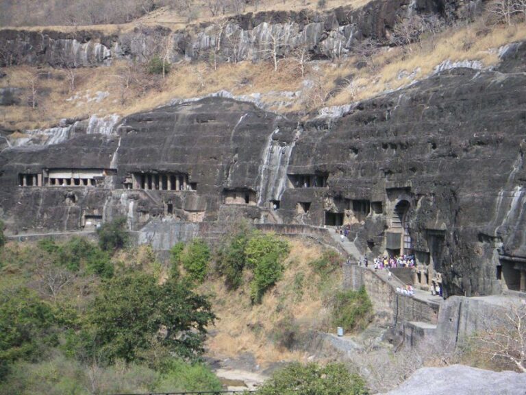 Caves in Aurangabad Private Full-day Sightseeing Tour